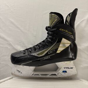 True Catalyst 7 Hockey Skates - Size 8.5 R